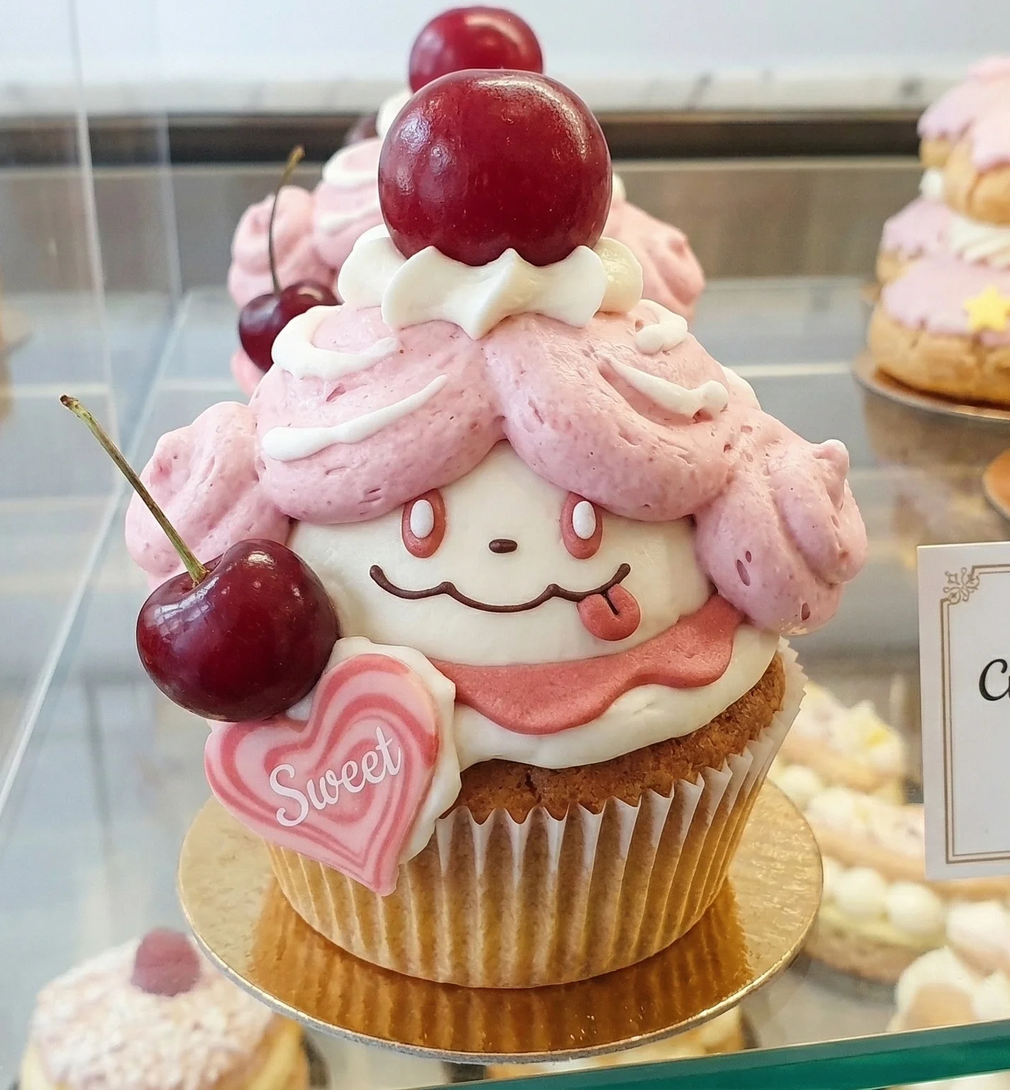 Cupcake à la cerise Cupcanaille